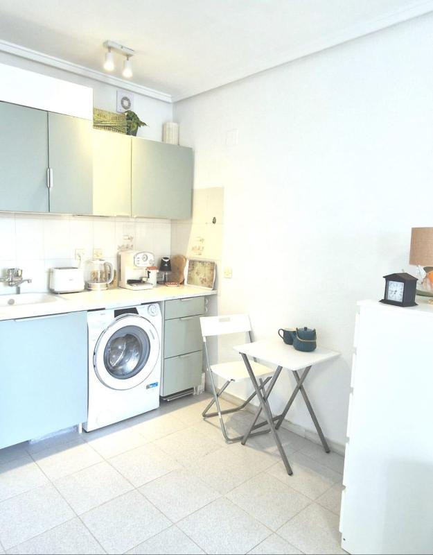 Venta de estudio en Estudio en Avenida Robleda, La Siesta - El Salado - Torreta, Torrevieja, Torrevieja photo 5