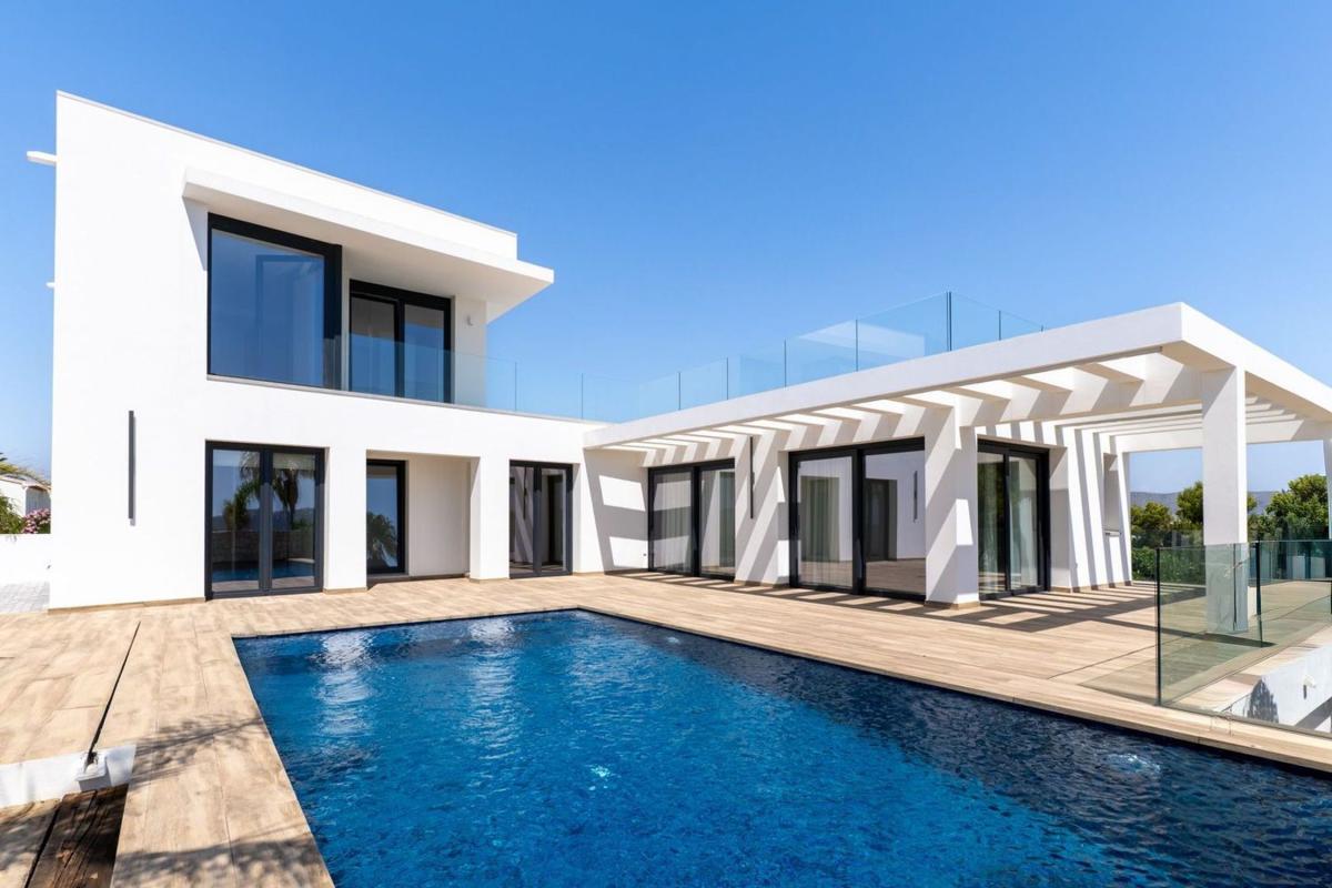 Sale of independent chalet in Casa o chalet en Casco Urbano, Moraira, Moraira
photo 2