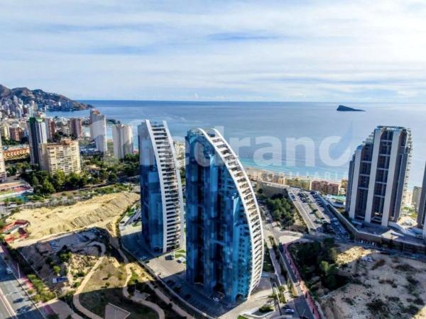 Sale of flat in Piso en Playa de Poniente, Benidorm, Benidorm
thumbnail 1