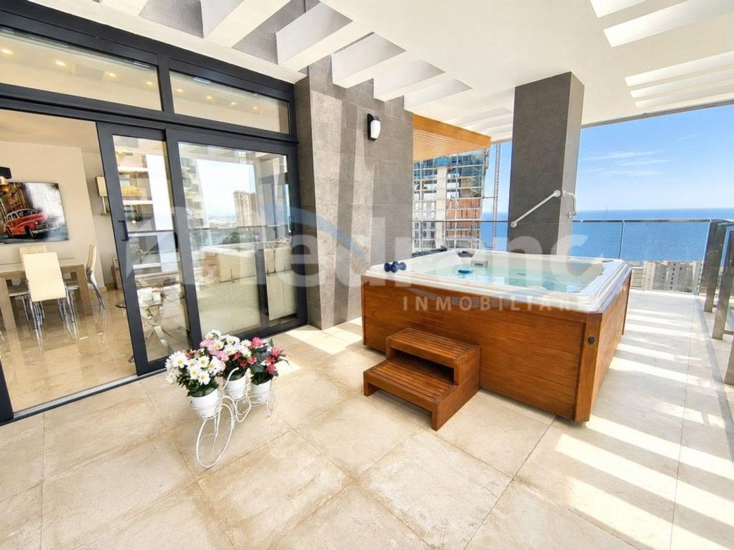 Sale of apartment in Piso en Playa de Poniente, Benidorm, Benidorm
photo 3