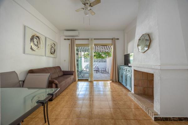 Chalet adosado en Zona Rincón Bajo, Benidorm thumbnail 1