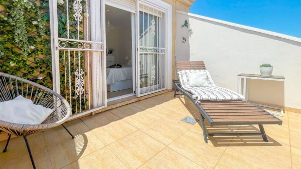 Chalet pareado en Urb Los Altos, Lomas de Don Juan, Orihuela photo 2
