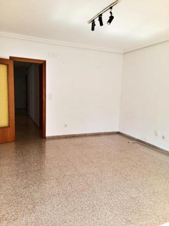 Продажа квартиры на Piso en Los Magros-Casablanca, Elche / Elx, Эльче / Эльх
thumbnail 2