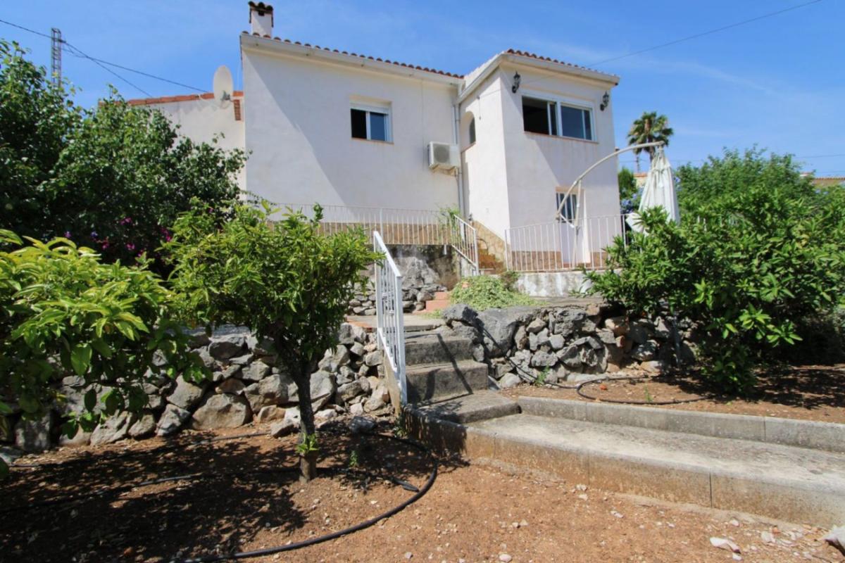 Sale of independent chalet in Casa o chalet en Orba, Orba
photo 1