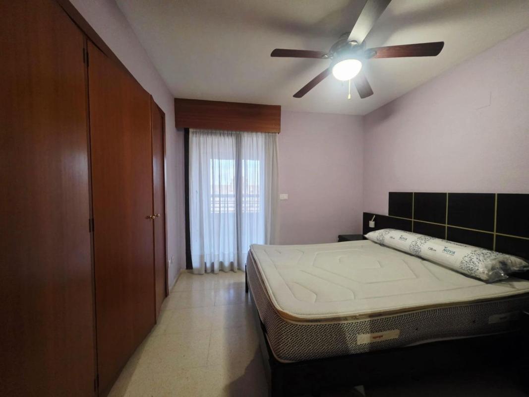 Venta de piso en Piso en Avenida Marina Alta, Playa de Poniente, Benidorm, Benidorm
photo 5