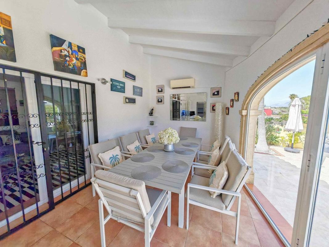 Properties for sale and rent in Spain photo 4