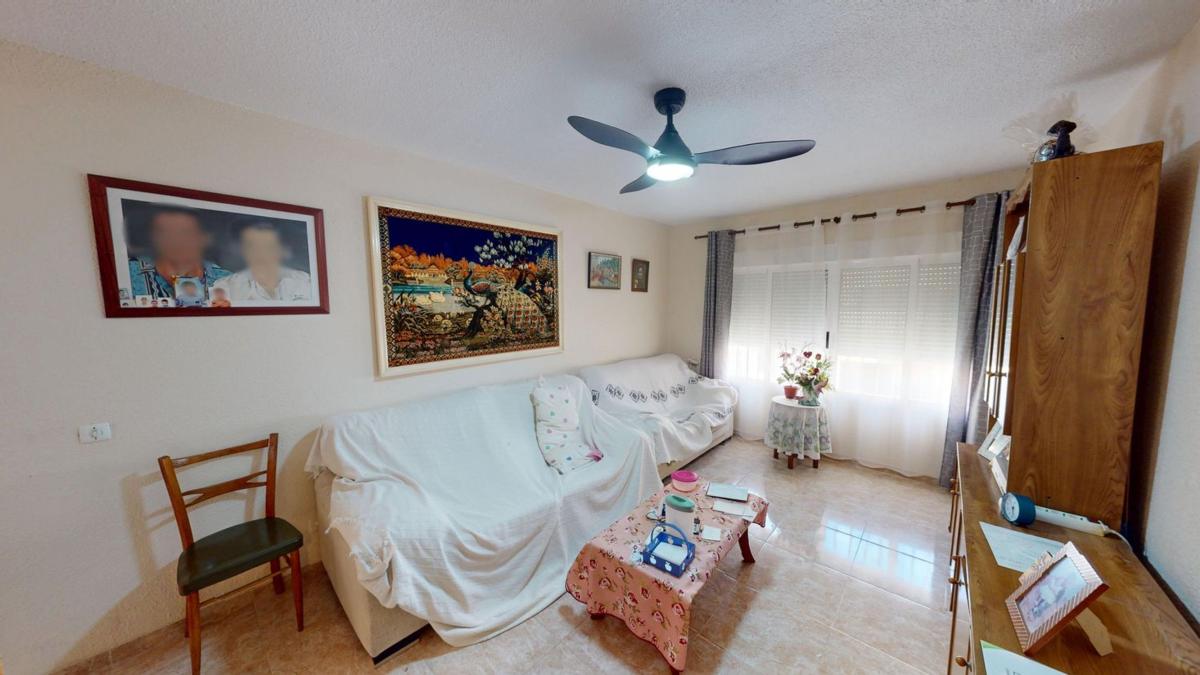 Venta de piso en Piso en Calle Taronger, San Antón - Palmerales, Elche / Elx, Elche / Elx
photo 3