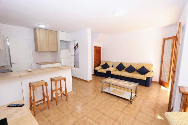 Chalet adosado en Calle Jazmines 6, Playa Flamenca, Orihuela photo 4
