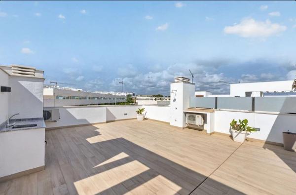 Penthouse for sale at Ático en Calle Calpe, Los Balcones - Los Altos del Edén, Torrevieja, Torrevieja thumbnail 2