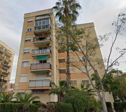Venta de piso en Piso en Calle Benejúzar, Colonia Requena - Virgen del Carmen, Alicante / Alacant, Alicante / Alacant
photo 1