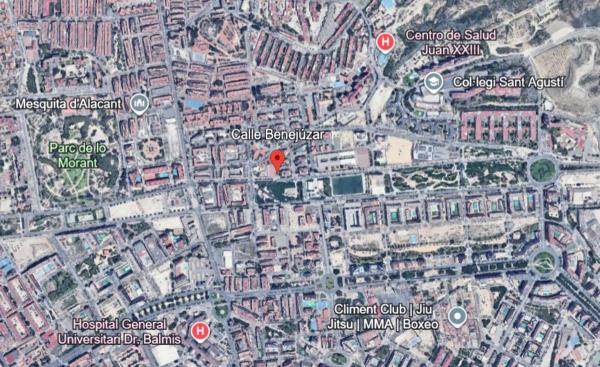 Venta de piso en Piso en Calle Benejúzar, Colonia Requena - Virgen del Carmen, Alicante / Alacant, Alicante / Alacant
 photo 2
