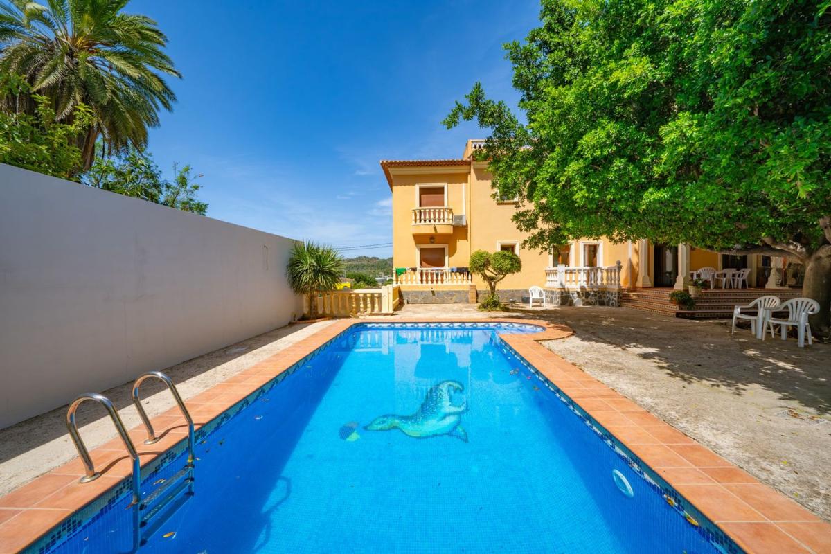 Venta de piso en Piso en Calle Josep de la Tona, Centro, Pedreguer, Pedreguer
 photo 2