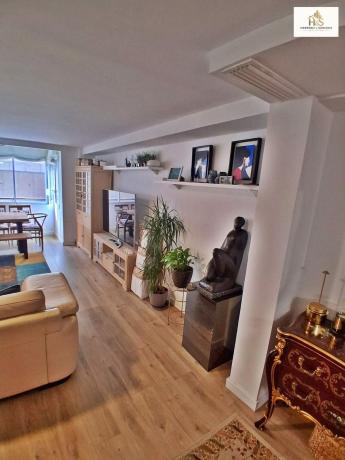 Venta de piso en Piso en Avenida Maisonnave, Ensanche-Diputación, Alicante / Alacant, Alicante / Alacant
thumbnail 2