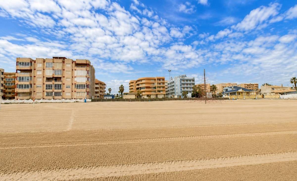Sprzedaż mieszkania w Piso en Calle Uruguay, Guardamar Playa, Guardamar del Segura, Guardamar del Segura
photo 5