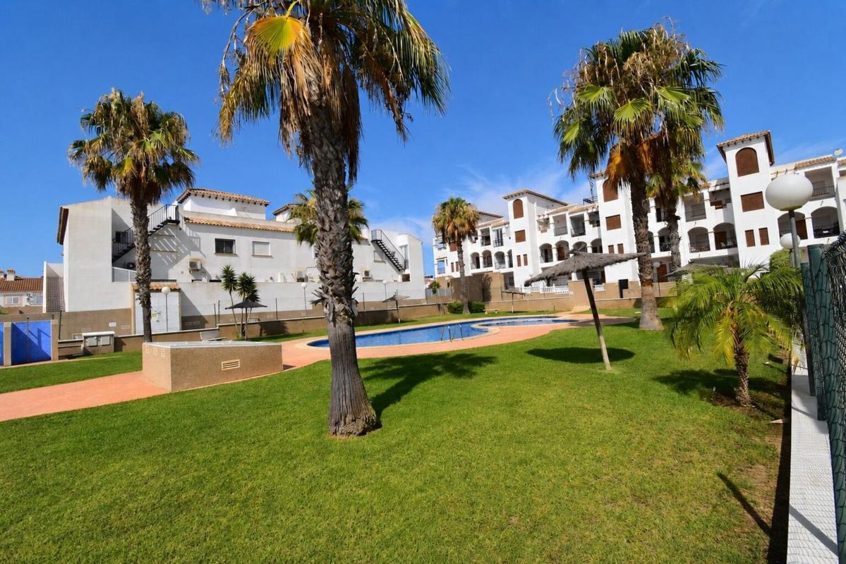 Sprzedaż mieszkania w Piso en Zeniamar, Orihuela, Orihuela
 photo 2