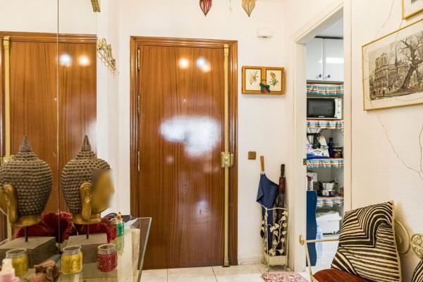 Sale of flat in Piso en Avenida Miramar, Zona Sohail, Fuengirola, Fuengirola
thumbnail 1
