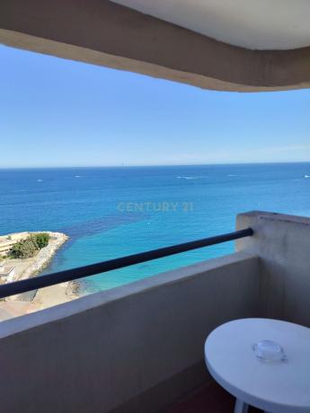 Квартира на продажу в Estudio en Paseo Marítimo Rey de España, 32, Zona Puerto Deportivo, Fuengirola, Фуэнхирола photo 3