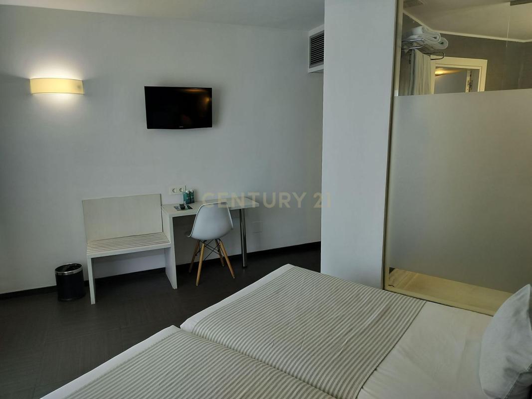 Продажа студии в Estudio en Paseo Marítimo Rey de España, 32, Zona Puerto Deportivo, Fuengirola, Фуэнхирола photo 5