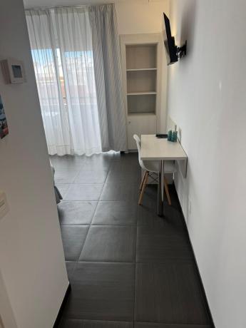 Квартира на продажу в Estudio en Paseo Marítimo Rey de España, Zona Puerto Deportivo, Fuengirola, Фуэнхирола photo 3