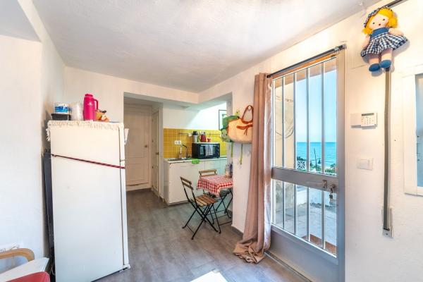 Продажа квартиры на Piso en Avenida Carvajal, Las Gaviotas, Fuengirola, Фуэнхирола
thumbnail 1