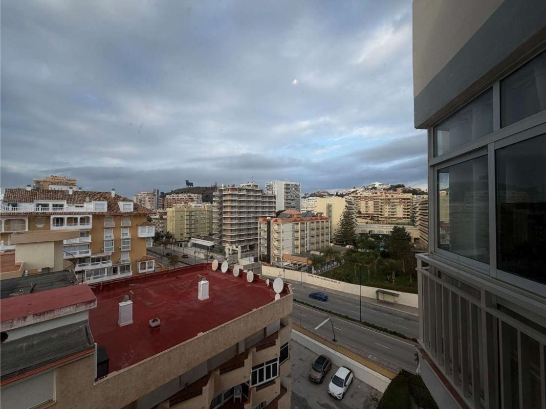 Продажа квартиры на Piso en Las Gaviotas, Fuengirola, Фуэнхирола
photo 4