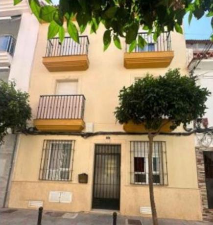 Venta de piso en Piso en Zona Puerto Deportivo, Fuengirola, Fuengirola
thumbnail 2