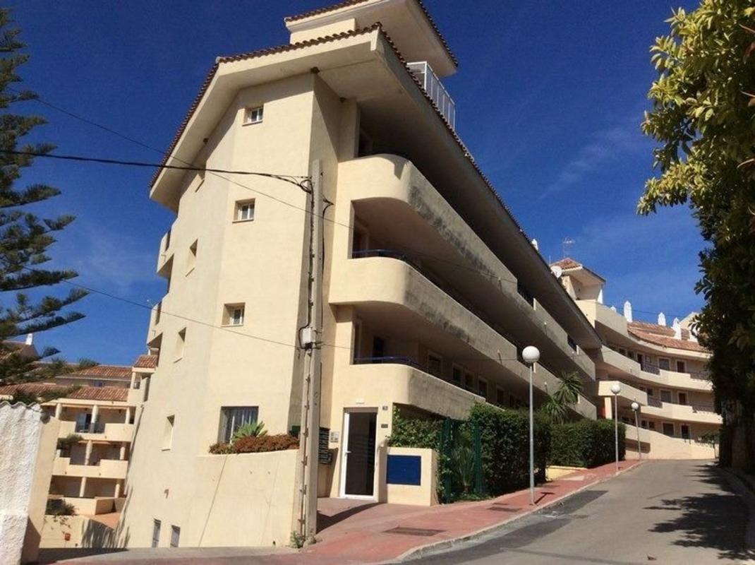 Sprzedaż mieszkania w Piso en Calle Castaño, Torreblanca del Sol, Fuengirola, Fuengirola
photo 1