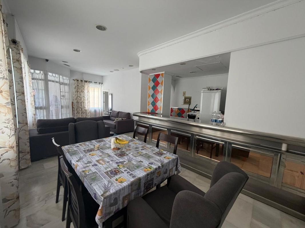 Sale of apartment in Piso en Calle Aragón, Centro Ciudad, Fuengirola, Fuengirola
 photo 4