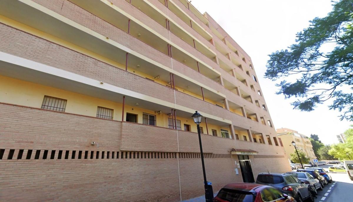 Venta de piso en Piso en Calle Francisco Rivera Paquirri, Los Boliches, Fuengirola, Fuengirola
 photo 2