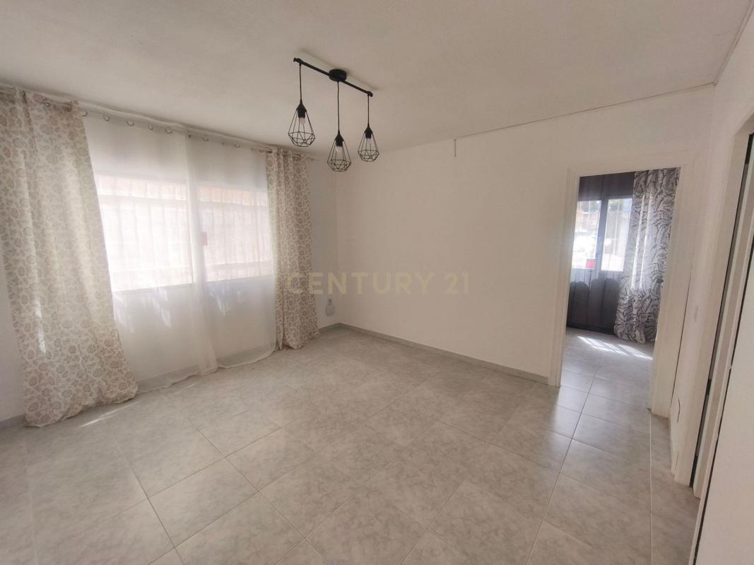Venta de piso en Piso en Calle Valladolid, 10, Centro Ciudad, Fuengirola, Fuengirola
 photo 4