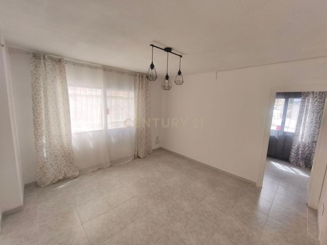 Venta de piso en Piso en Calle Valladolid, 10, Centro Ciudad, Fuengirola, Fuengirola
 photo 5
