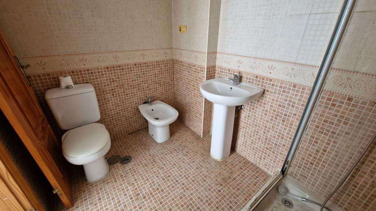 Venta de piso en Piso en Calle Madrid, Zona Puerto Deportivo, Fuengirola, Fuengirola
photo 4