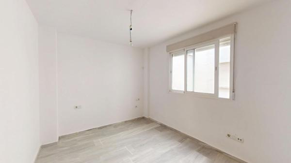 Venta de piso en Piso en Calle Rioja, Centro Ciudad, Fuengirola, Fuengirola
 photo 4