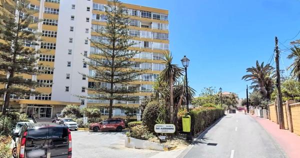 Sprzedaż mieszkania w Piso en Calle el Lirio, Torreblanca del Sol, Fuengirola, Fuengirola
thumbnail 2