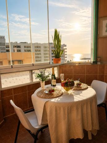 Venta de piso en Piso en Zona Puerto Deportivo, Fuengirola, Fuengirola
 photo 2