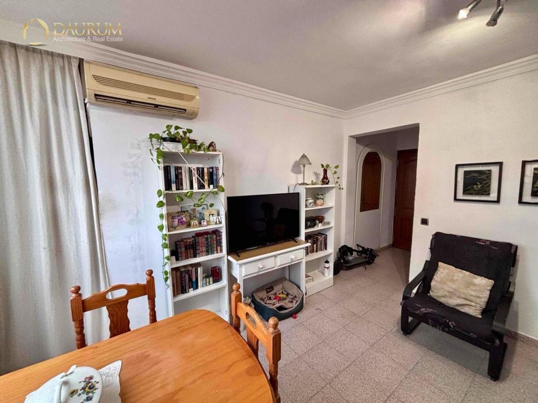 Продажа квартиры на Piso en Calle Miguel Bueno, Centro Ciudad, Fuengirola, Фуэнхирола
 photo 3