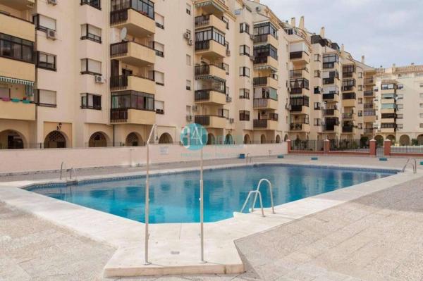 Venta de piso en Piso en Calle Frascuelo, Los Boliches, Fuengirola, Fuengirola
photo 1
