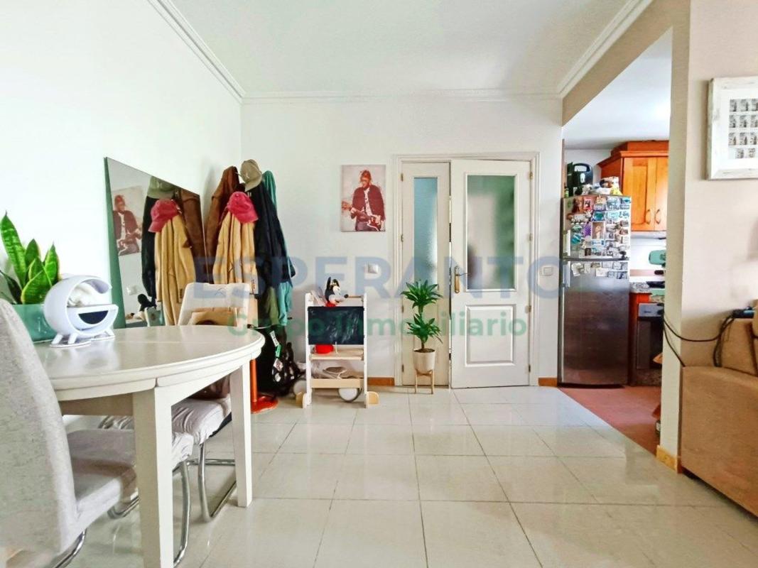 Venta de piso en Piso en Calle Nenufar, Los Pacos, Fuengirola, Fuengirola
photo 2