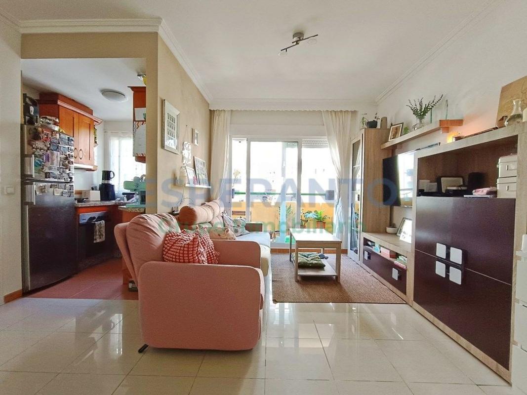 Venta de piso en Piso en Calle Nenufar, Los Pacos, Fuengirola, Fuengirola
photo 4