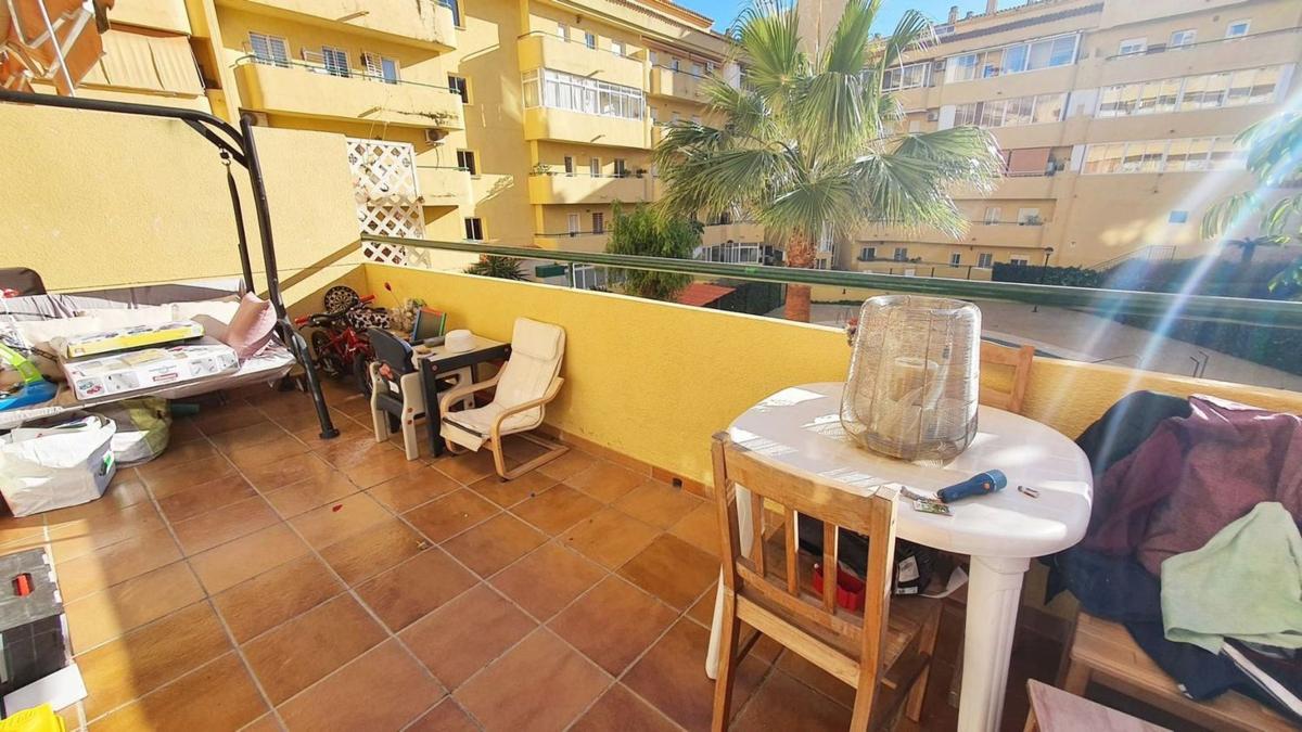 Venta de piso en Piso en Camino de la Cantera, Los Pacos, Fuengirola, Fuengirola
 photo 2