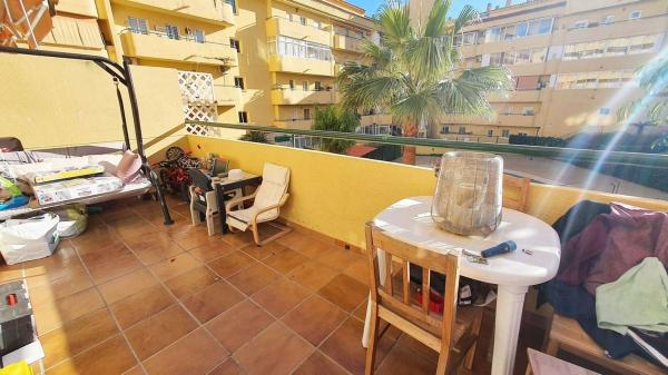 Sale of flat in Piso en Camino de la Cantera, Los Pacos, Fuengirola, Fuengirola
thumbnail 1