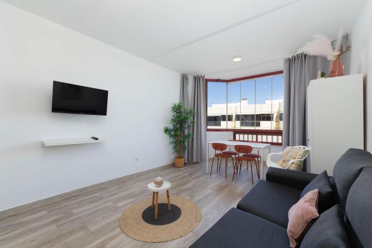 Sale of studio in Estudio en Zona Puerto Deportivo, Fuengirola, Fuengirola photo 3