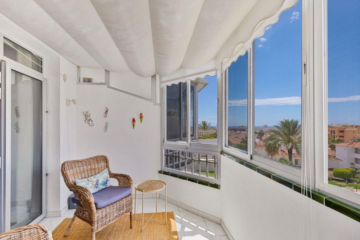Venta de piso en Piso en Los Pacos, Fuengirola, Fuengirola
photo 4