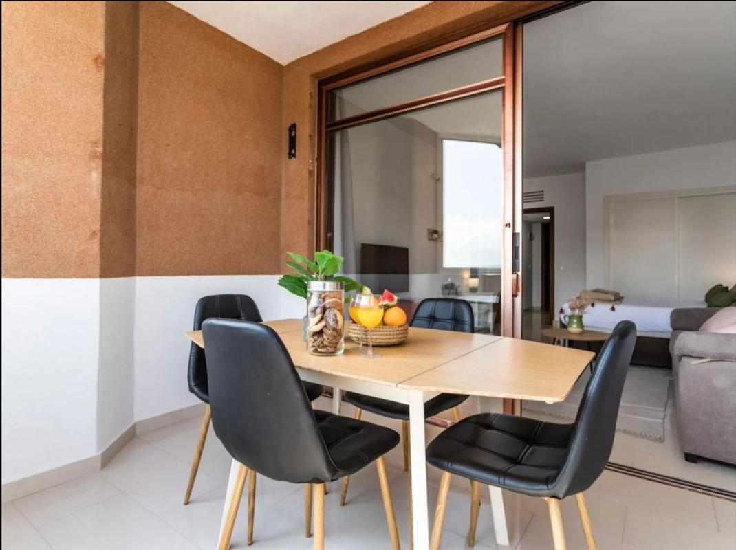 Sale of studio in Estudio en Calle Martínez Catena, Zona Puerto Deportivo, Fuengirola, Fuengirola photo 3