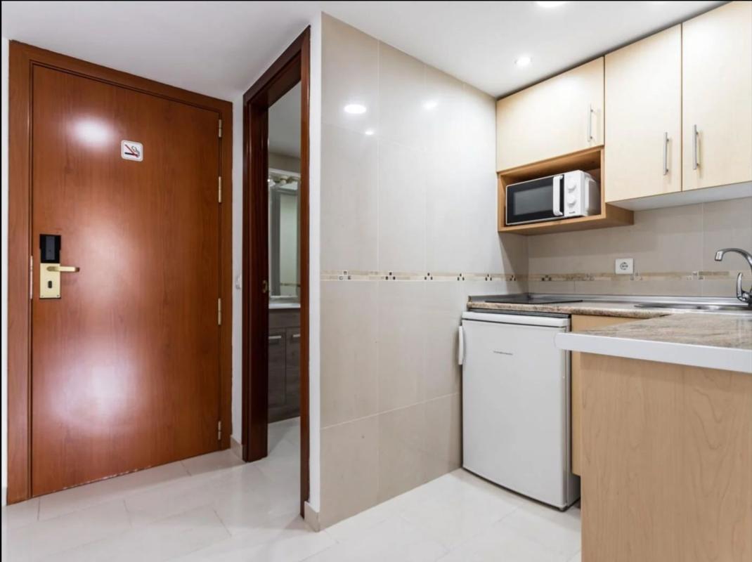 Sale of studio in Estudio en Calle Martínez Catena, Zona Puerto Deportivo, Fuengirola, Fuengirola photo 4