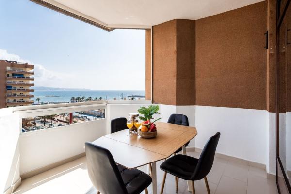 Studium na sprzedaż w Estudio en Calle Martínez Catena, 5, Zona Puerto Deportivo, Fuengirola, Fuengirola photo 1