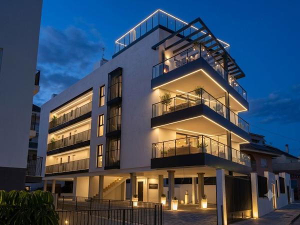 Sale of flat in Piso en Calle los Vecinos, 9, Los Pacos, Fuengirola, Fuengirola
photo 1