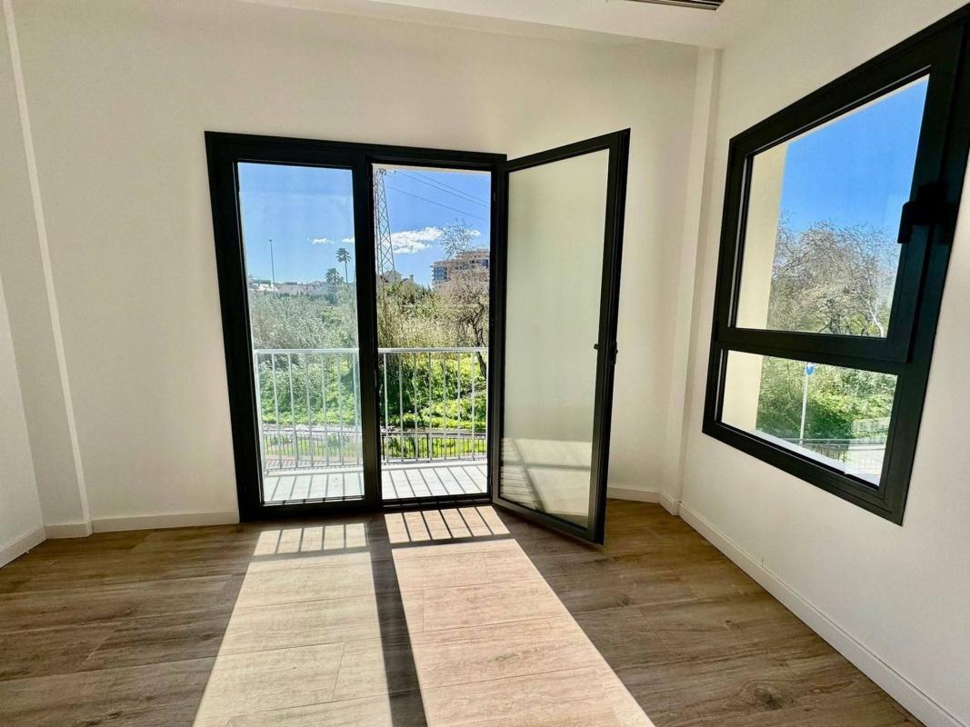 Duplex sale in Dúplex en Calle Alcalá Galiano s/n, Los Pacos, Fuengirola, Fuengirola photo 2
