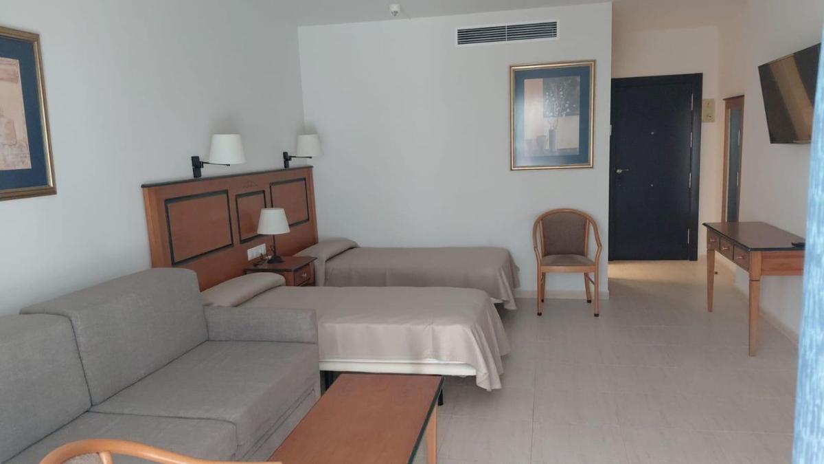 Sprzedaż studia w Estudio en Zona Puerto Deportivo, Fuengirola, Fuengirola photo 2