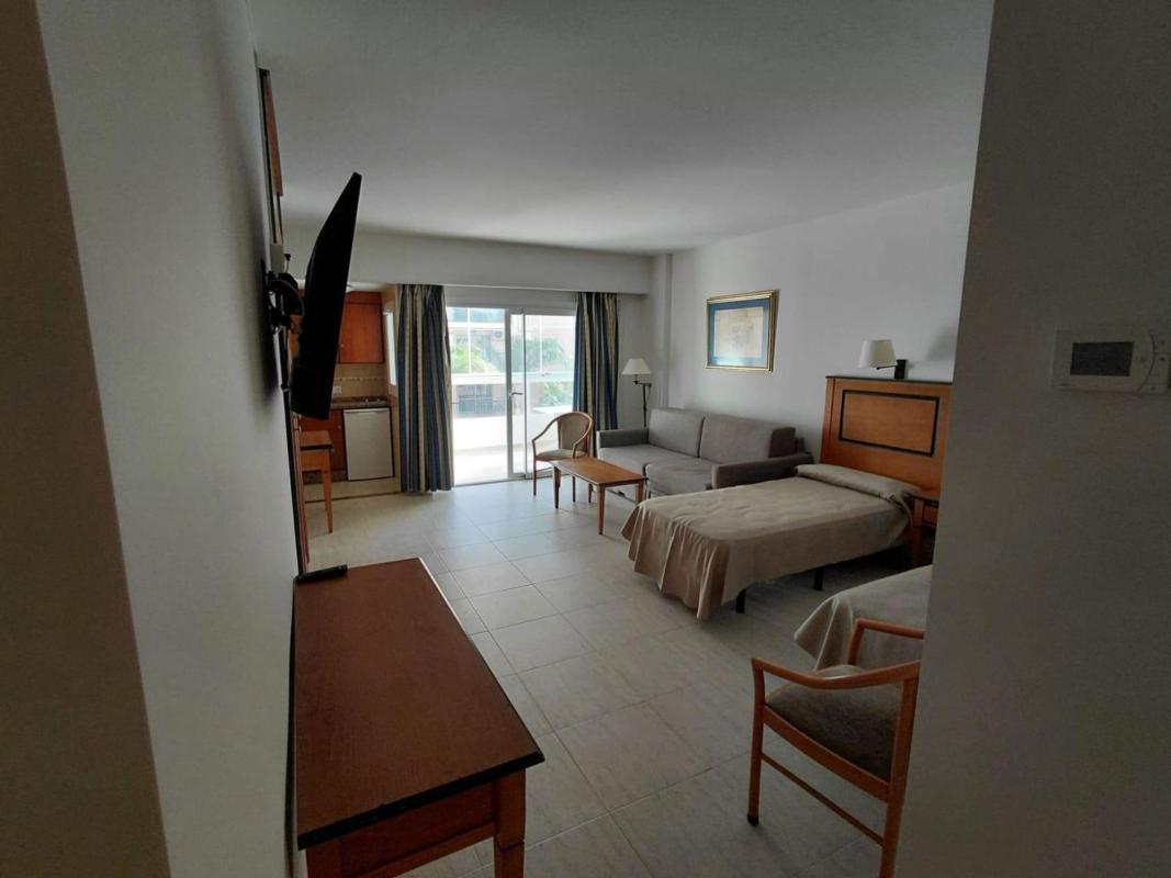 Sprzedaż studia w Estudio en Zona Puerto Deportivo, Fuengirola, Fuengirola photo 4